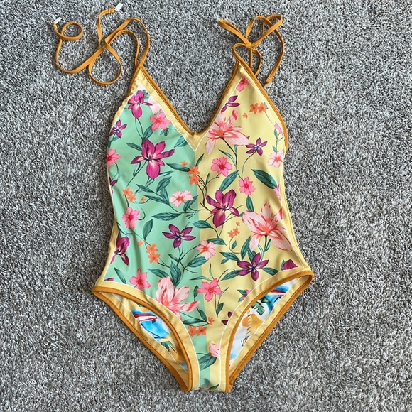 Reservable Bathing Suit - Picture 2 of 3